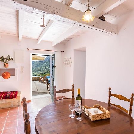 Olive Grove Cottage Menetai Bagian luar foto