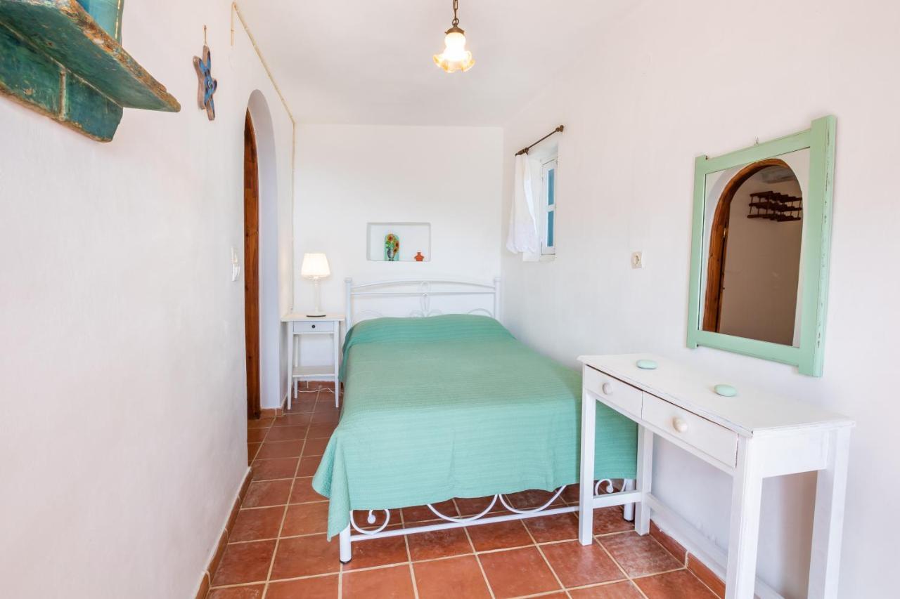 Olive Grove Cottage Menetai Bagian luar foto