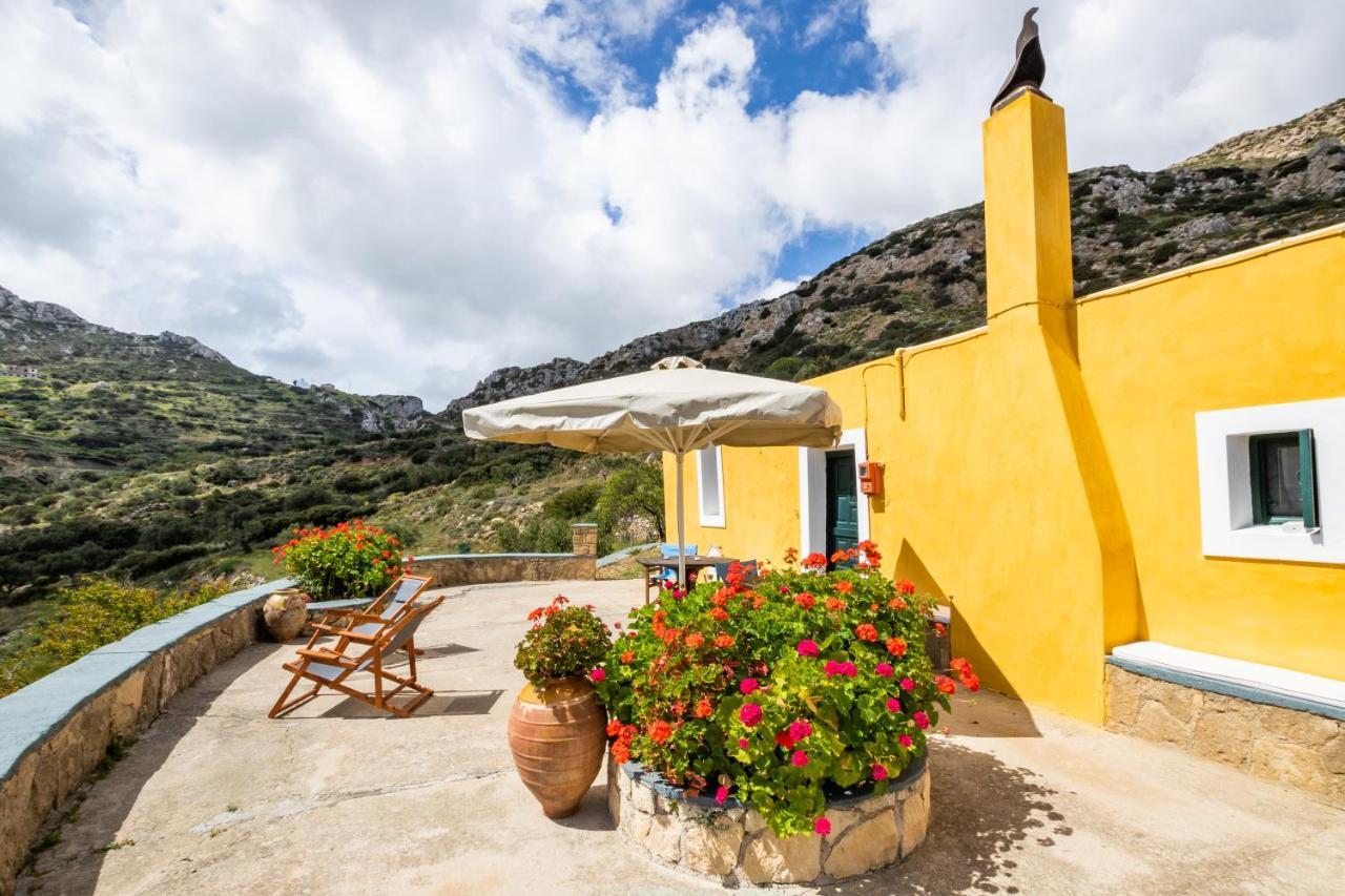 Olive Grove Cottage Menetai Bagian luar foto